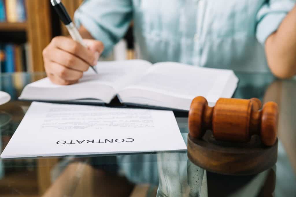 Contracts & agreements in Bali