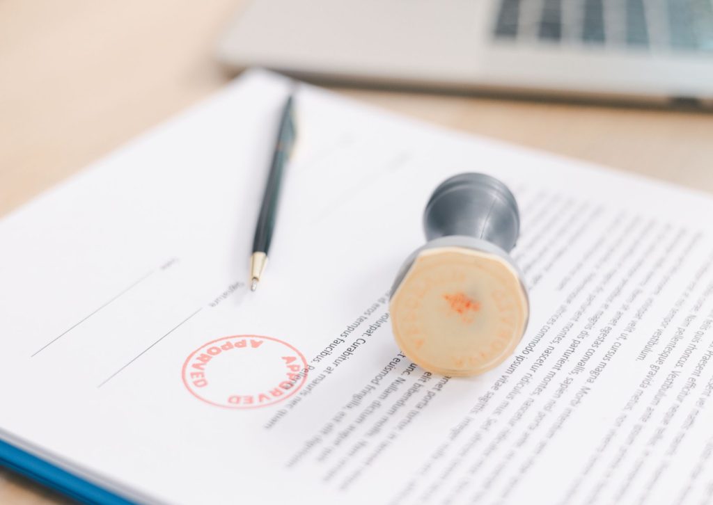 Contracts and Agreements in Bali contract review with English-speaking lawyer